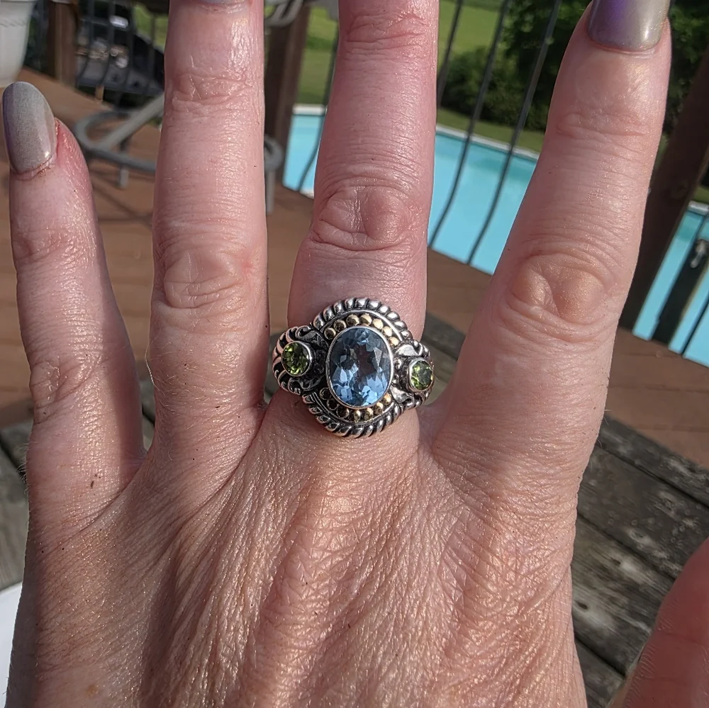 Estate Robert Manse Bali Designer Signed Genuine Blue Topaz And Peridot Ring - Picture 8 of 9